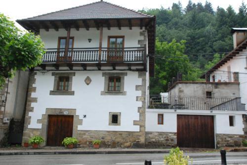 Casa Rural Janet Izalzu Luaran gambar