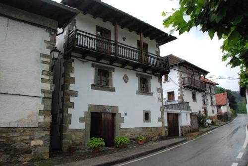 Casa Rural Janet Izalzu Luaran gambar